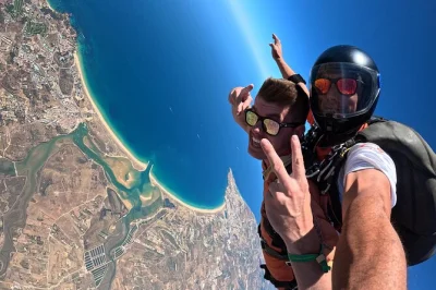 Feel the rush of a 15,000ft tandem skydive above portugal’s algarve coast. includes expert instructor, all equipment, and a jump certificate. book your spot today.