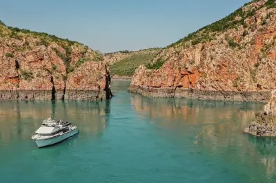 Cygnet Bay Ganztageskreuzfahrt: Horizontal Falls & 11-Gänge-Menü