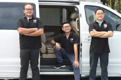 Johor Bahru to Singapore Transfer: Private Door-to-Door MPV
