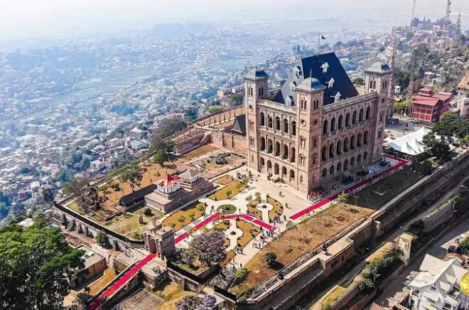 Antananarivo : Palais, zoo et coucher de soleil avec guide local