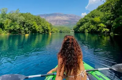 Kajakfahren am Blauen Auge ab Saranda mit Lekursi Burg