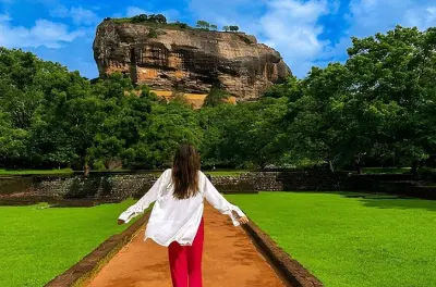 Sigiriya Rock Fortress tour: Safari, lunch from Pasikuda