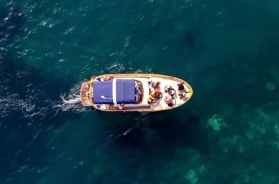 Excursion en bateau à Castro : Grottes et baignade en Pouilles