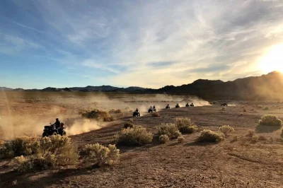 Erlebe deine erste atv-tour in der wüste von las vegas mit praktischem sicherheitstraining und einem erfahrenen lokalen guide. helm und ausrüstung inklusive.