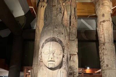 Découvrez les légendes haida, observez ours et aigles, et admirez les totems anciens lors d’une excursion en petit groupe à ketchikan—avec prise en charge, encas et guide local.