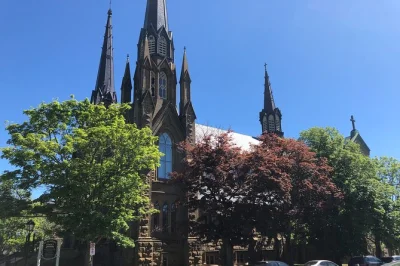 Feel the heart of charlottetown on a walking tour guided by a lifelong islander. dive into local history, visit key landmarks, and hear personal stories along the way.