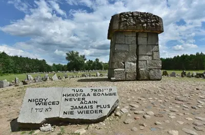 Treblinka tour from Warsaw: Half-day with private car