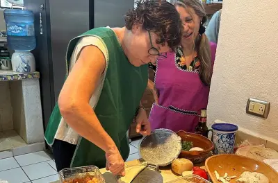 Zihuatanejo Kochkurs: Chiles Rellenos selber machen