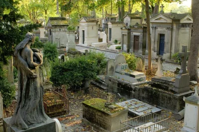 Paris, père lachaise, berühmte gräber – entdecke die geheimnisvolle seite der stadt auf einer geführten tour mit spannenden gruselgeschichten und echten insider-infos.