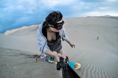 Sandboarding in Ica: Learn on Desert Dunes