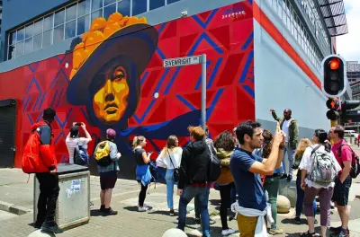 Tour a pé pelo centro de Johannesburg: Carlton Centre e Maboneng