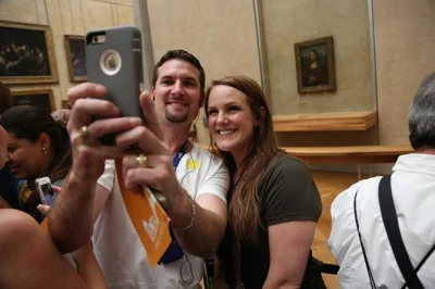 Découvrez le louvre sans attendre grâce à un accès réservé, accompagné d’un guide historien de l’art. admirez la joconde, la vénus de milo et bien d’autres trésors en petit groupe.