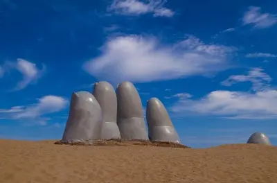 Escursione a Punta del Este: Tour privato con Casapueblo