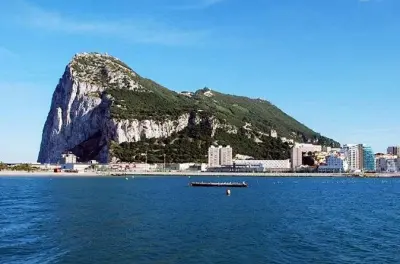 Tour privato di Gibilterra da Cadice: Rocca, grotte e tunnel