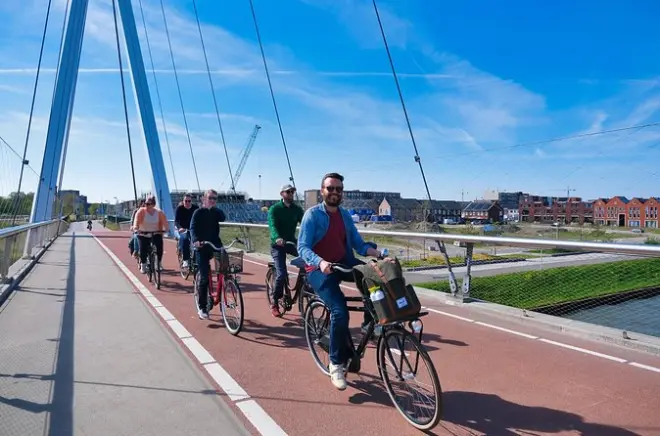 Utrecht à vélo : 7 étapes gourmandes avec guide local