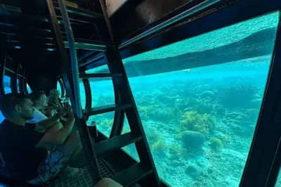 Snorkeling in Bonaire: Morning Sail with Underwater Viewing