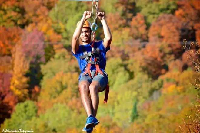 Ziplining in Quebec: 4 Mega Lines on Mont-Catherine