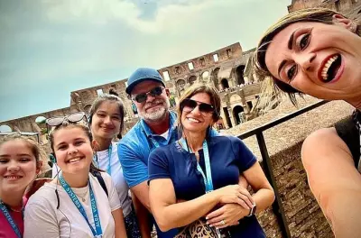 Vaticano y Coliseo con acceso a la arena y foro romano