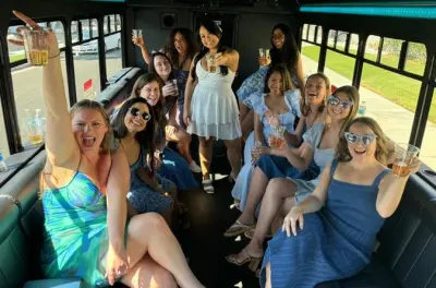 Temecula Junggesellinnenabschied mit Fassverkostungen und Partybus
