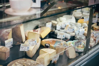 Sample edinburgh’s best cheeses on a guided crawl through stockbridge market, with tastings, fun cheese trivia, and a local guide. wheelchair accessible.