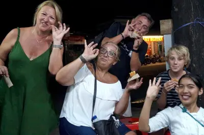 Foodie Tour Bali: Street Food on Motorbike with Female Drivers