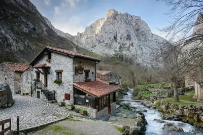 Picos de Europa: Bulnes Funicular & Cabrales Cheese Cave Tour