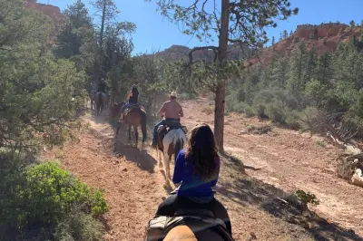 Equitazione a Bryce Canyon: Sentieri rossi di 3 ore