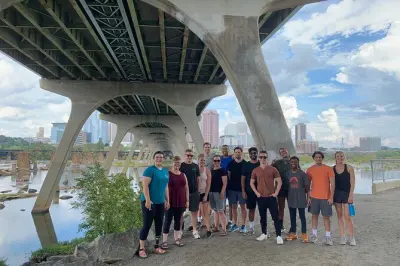 Caminata por el río James en Richmond: Senderos guiados y ruinas