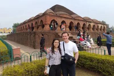 Bishnupur : Temples en terre cuite et tissage de la soie en journée