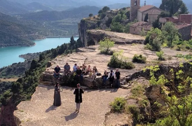 Siurana village private tour from Tarragona with wine