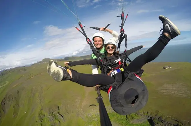 Tandem Paragliding in Vik: Flights from Reynisfjall