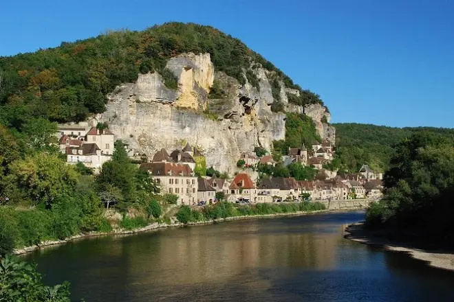 Sarlat private tour: Dordogne Valley castles and villages