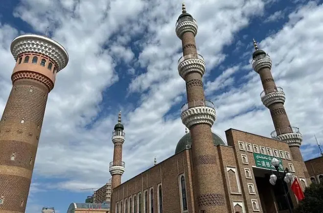 Private Urumqi Day Tour: Silk Road Market & Desert Mummies