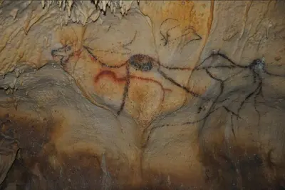 Private Tour ab Sarlat: Prähistorische Höhle & Mittelalterliche Burg