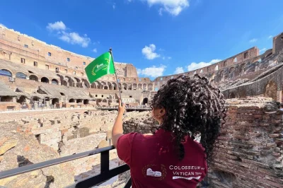 Descubre el coliseo de roma, recorre el foro romano y sube al monte palatino con entradas anticipadas y guía local. incluye acceso sin colas y entradas.