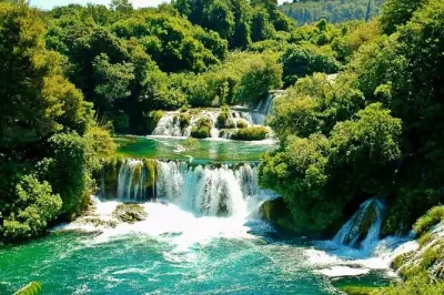 Akchour waterfalls & Bridge of God tour from Chefchaouen