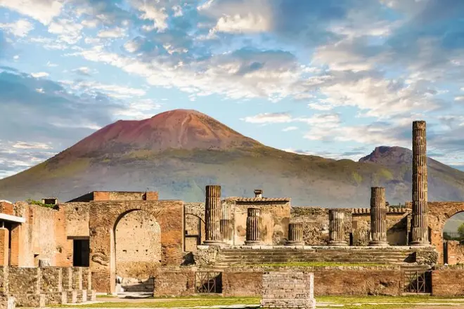 Pompeia e Monte Vesúvio: Tour de vinho, arqueologia e degustação