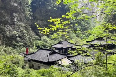 Wulong Private Tour Chongqing: UNESCO Sites Included