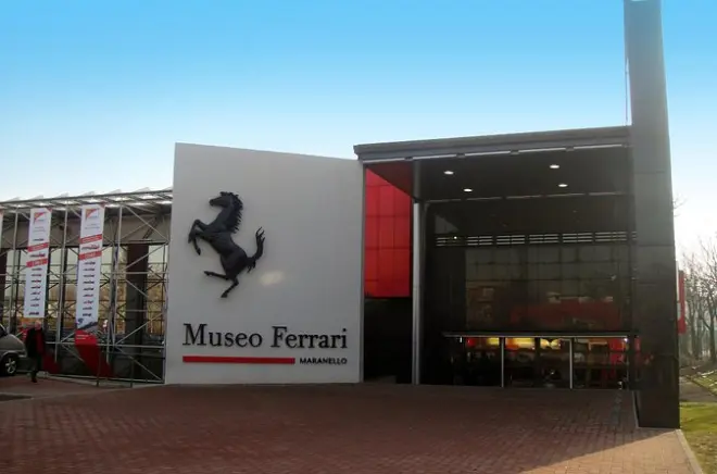Maranello musée Ferrari et visite du vinaigre balsamique depuis Parme