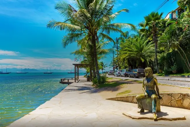Búzios City Tour, Boat Trip & Lunch with Hotel Pickup