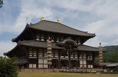 Nara mit 4 UNESCO-Tempeln und Schrein: Füttern Sie die Hirsche