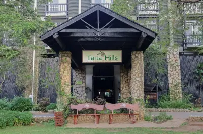 Safari a Taita Hills: 2 giorni di game drive da Mombasa