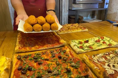 Rom entdecken und hungrig durch campo de' fiori, das jüdische ghetto und mehr schlendern – kleine gruppe, lokale köstlichkeiten und insider-guide inklusive.