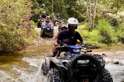 Disfruta la aventura en atv desde medellín hacia guarne, con paradas en finca local, cascada y empanadas caseras. incluye transporte y almuerzo.