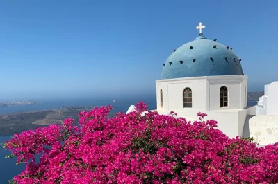 Step into santorini’s iconic villages, stroll black sand beaches, and enjoy a flexible private tour with pickup from your hotel or cruise. custom itinerary, local guide.
