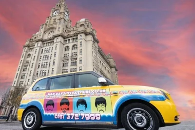 Erlebe die beatles-geschichte in liverpool mit privatem e-taxi. entdecke penny lane, strawberry field, ihre kindheitsorte & den legendären cavern club mit lokalem guide. flexible stopps inklusive.