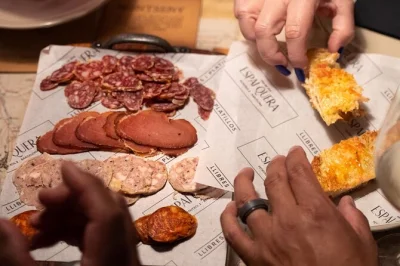 Savor barcelona’s gothic quarter on a walking tapas tour with vermouth, catalan bites, and family-run bars. small groups, local guide, evening tastings included.