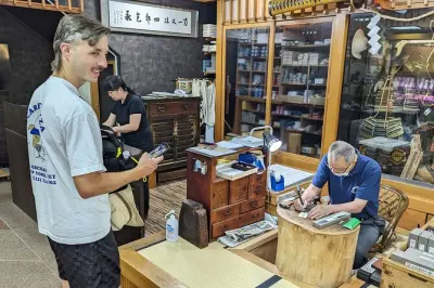 E-Bike Tour Nara Highlights: Tempel, Hirsche & Versteckte Orte