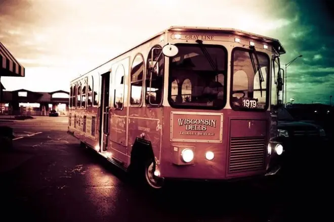 Geistergeschichten-Trolley-Tour in Wisconsin Dells