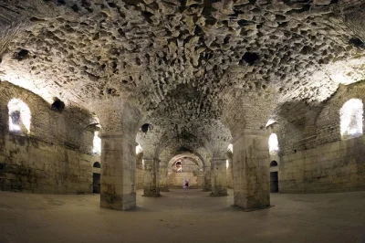 Step into split’s game of thrones filming sites, from diocletian’s cellars to meereen’s alleys, with a local guide. includes entry tickets and small group access.
